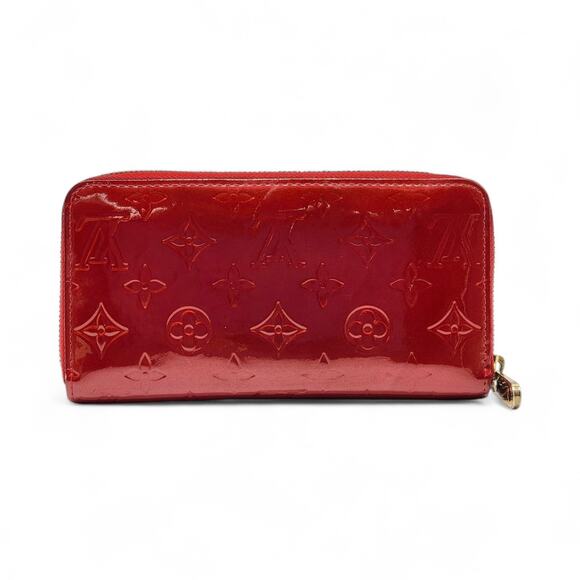 Louis Vuitton Vernis Patent Leather Monogram Zippy Wallet Red Complete with Box - Picture 4 of 13